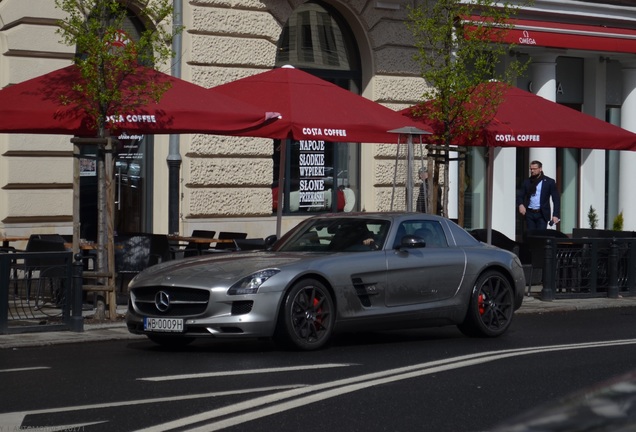 Mercedes-Benz SLS AMG GT