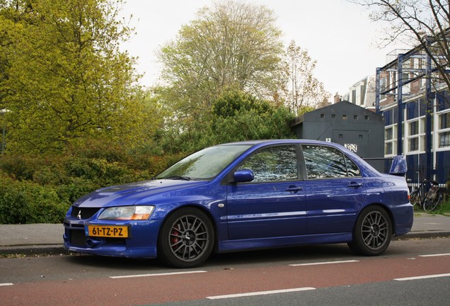 Mitsubishi Lancer Evolution IX