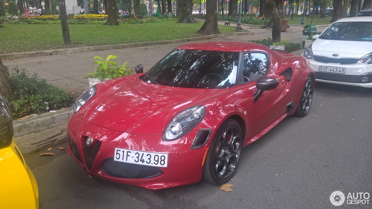 Alfa Romeo 4C Launch Edition