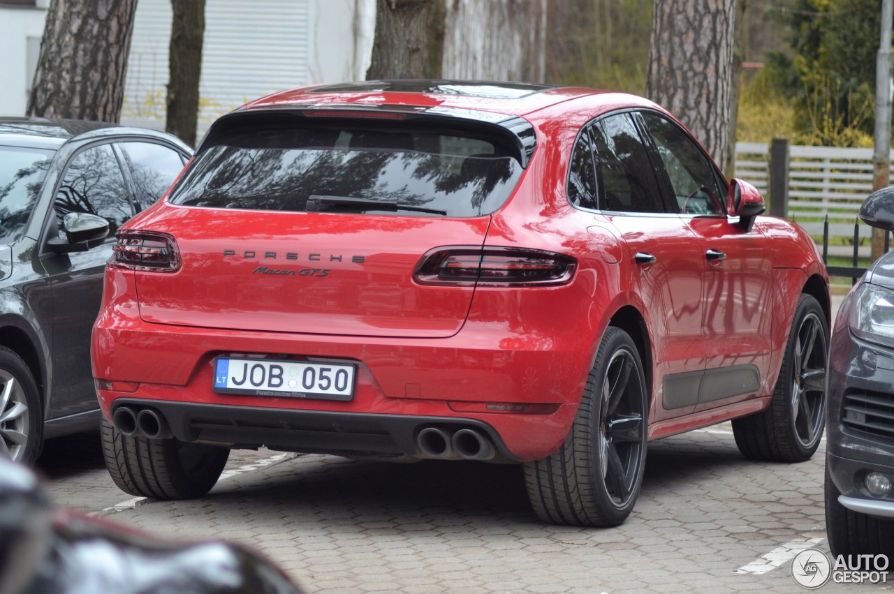 Porsche 95B Macan GTS