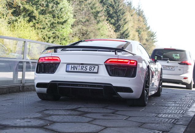 Audi R8 V10 Plus 2015