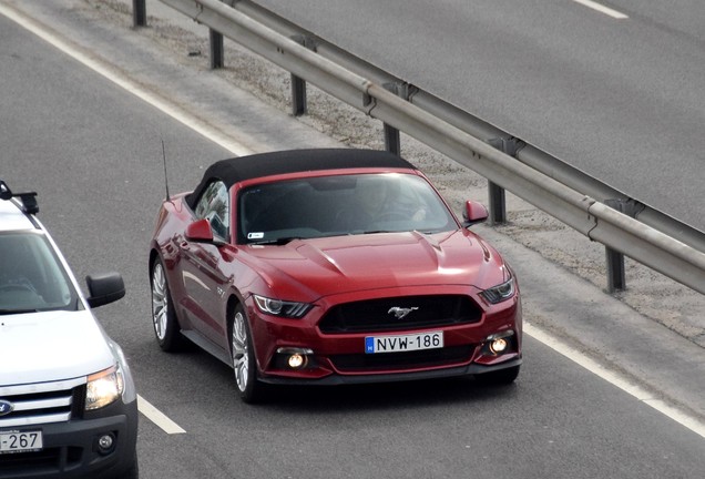 Ford Mustang GT Convertible 2015