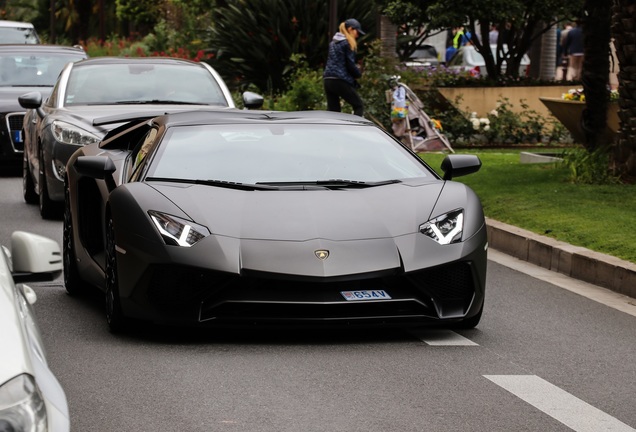 Lamborghini Aventador LP750-4 SuperVeloce Roadster