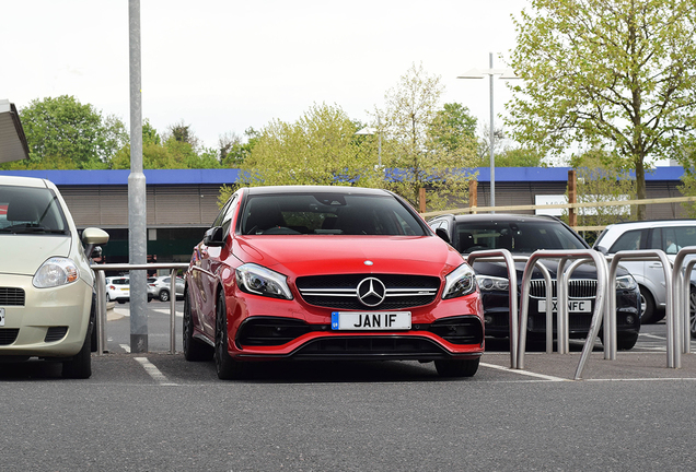 Mercedes-AMG A 45 W176 2015