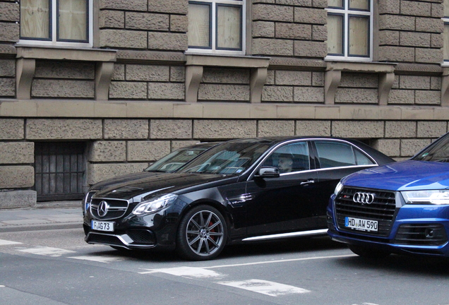 Mercedes-Benz E 63 AMG S W212