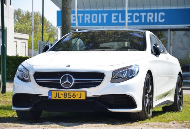 Mercedes-Benz S 63 AMG Coupé C217