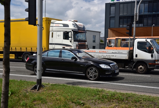 Mercedes-Benz S 63 AMG W221 2010