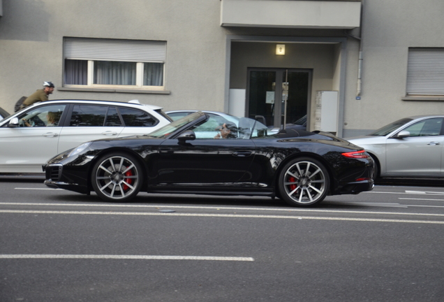 Porsche 991 Carrera 4S Cabriolet MkII