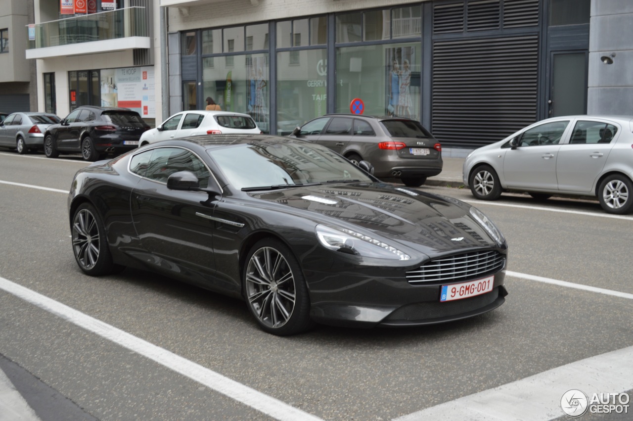 Aston Martin DB9 2013