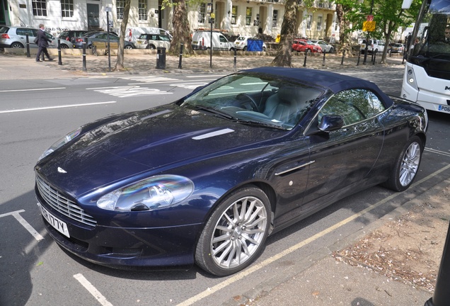 Aston Martin DB9 Volante