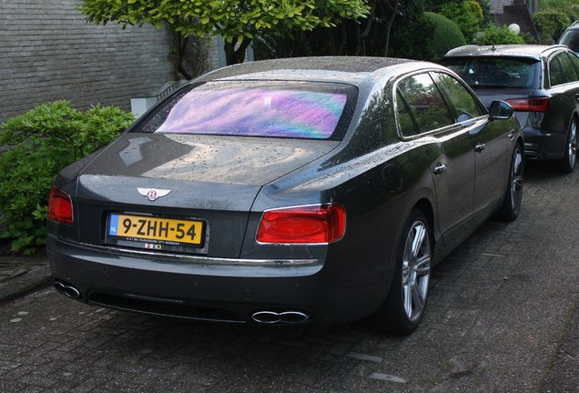 Bentley Flying Spur V8