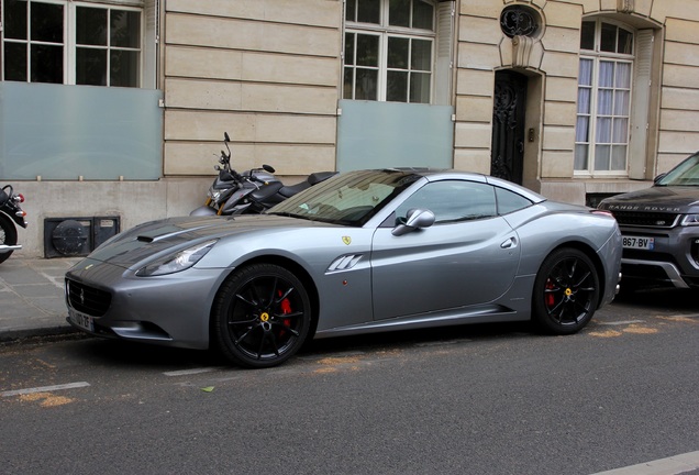 Ferrari California