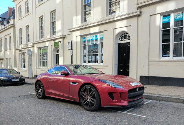 Jaguar F-TYPE R Coupé