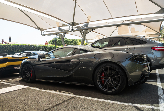 McLaren 570S