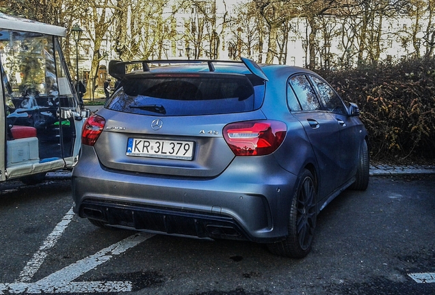 Mercedes-AMG A 45 W176 2015