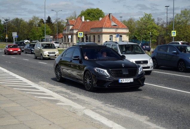 Mercedes-Benz S 63 AMG V222