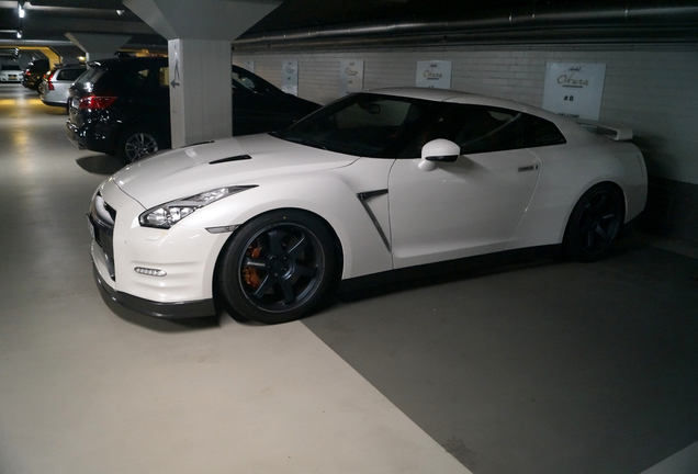 Nissan GT-R 2014