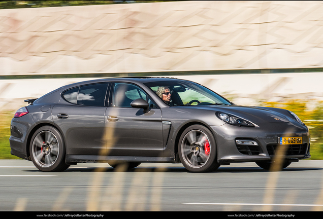 Porsche 970 Panamera GTS MkI