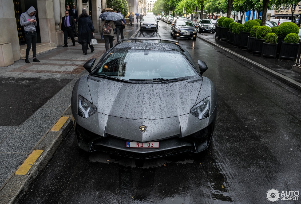 Lamborghini Aventador LP750-4 SuperVeloce Roadster