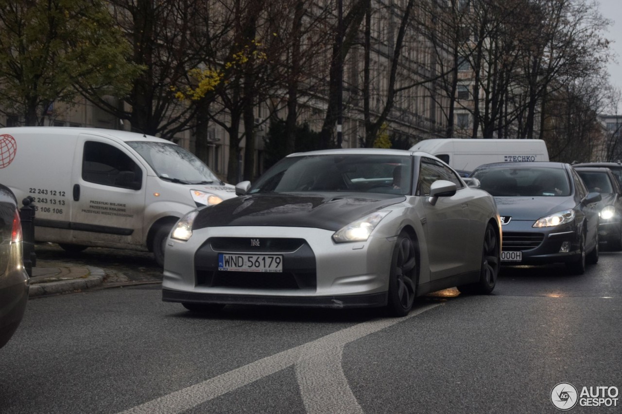 Nissan GT-R