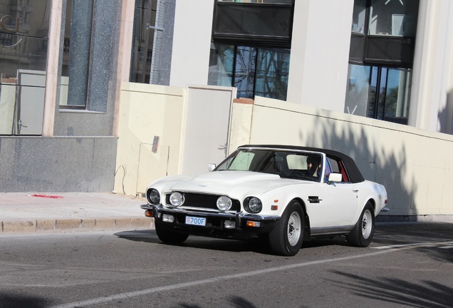 Aston Martin V8 Vantage Volante 1986-1989