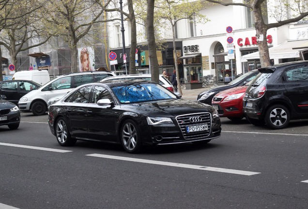 Audi S8 D4