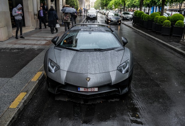 Lamborghini Aventador LP750-4 SuperVeloce Roadster