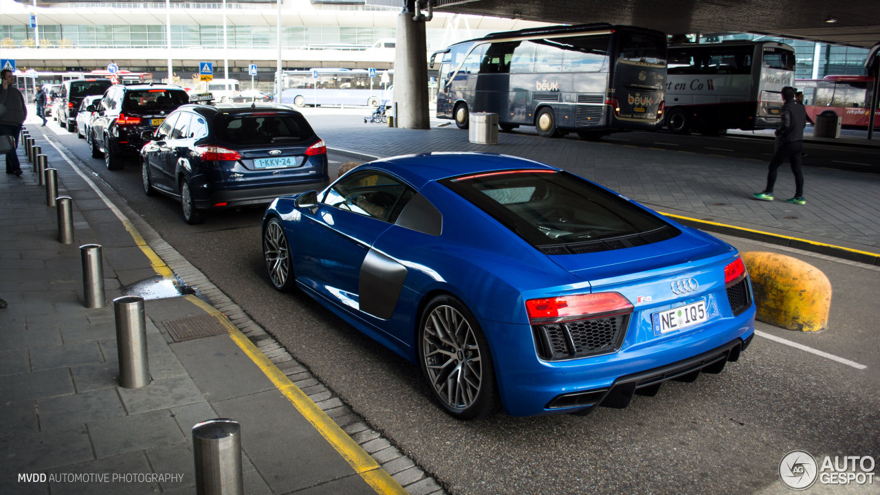 Audi R8 V10 2015