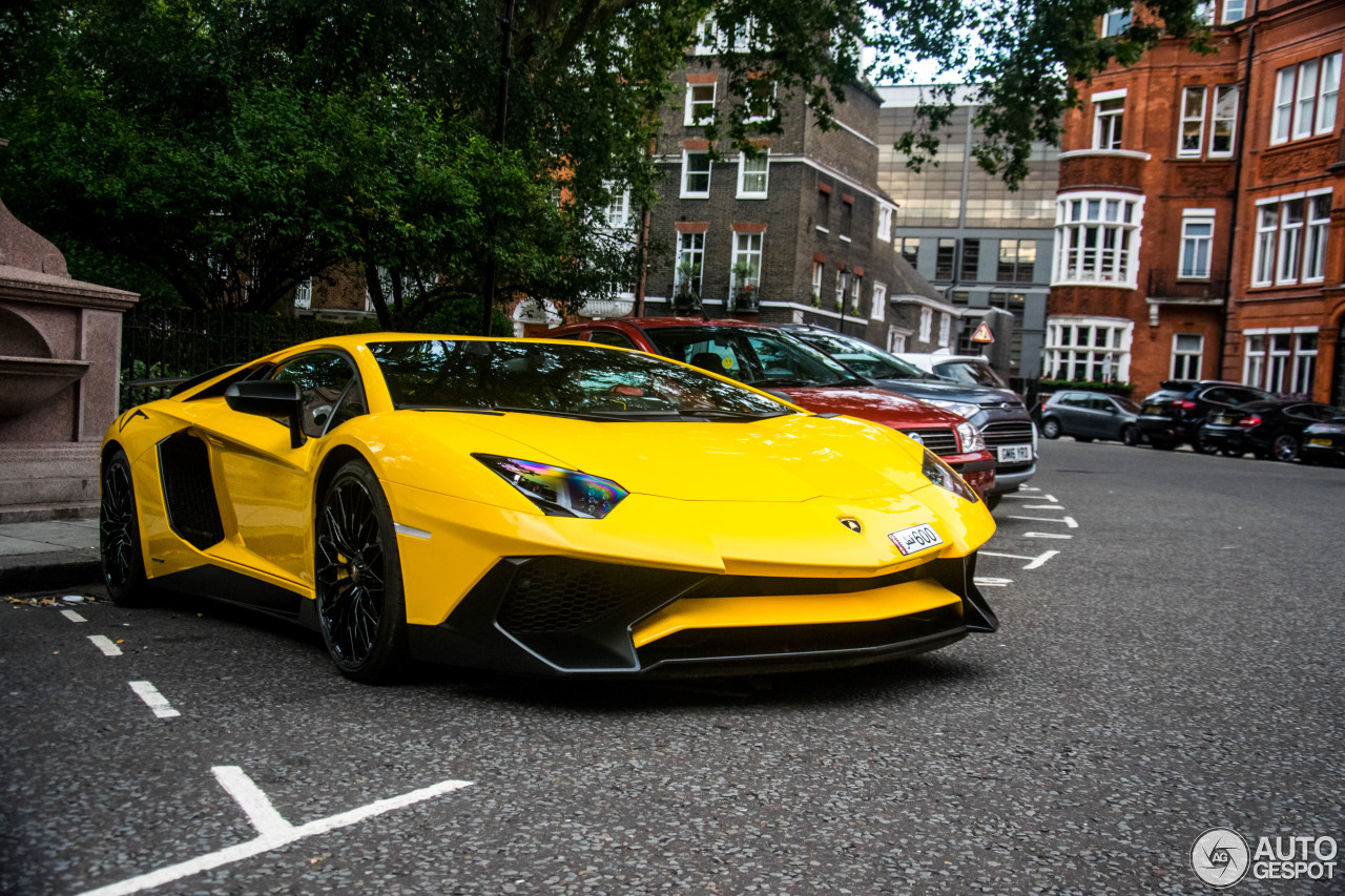 Lamborghini Aventador LP750-4 SuperVeloce