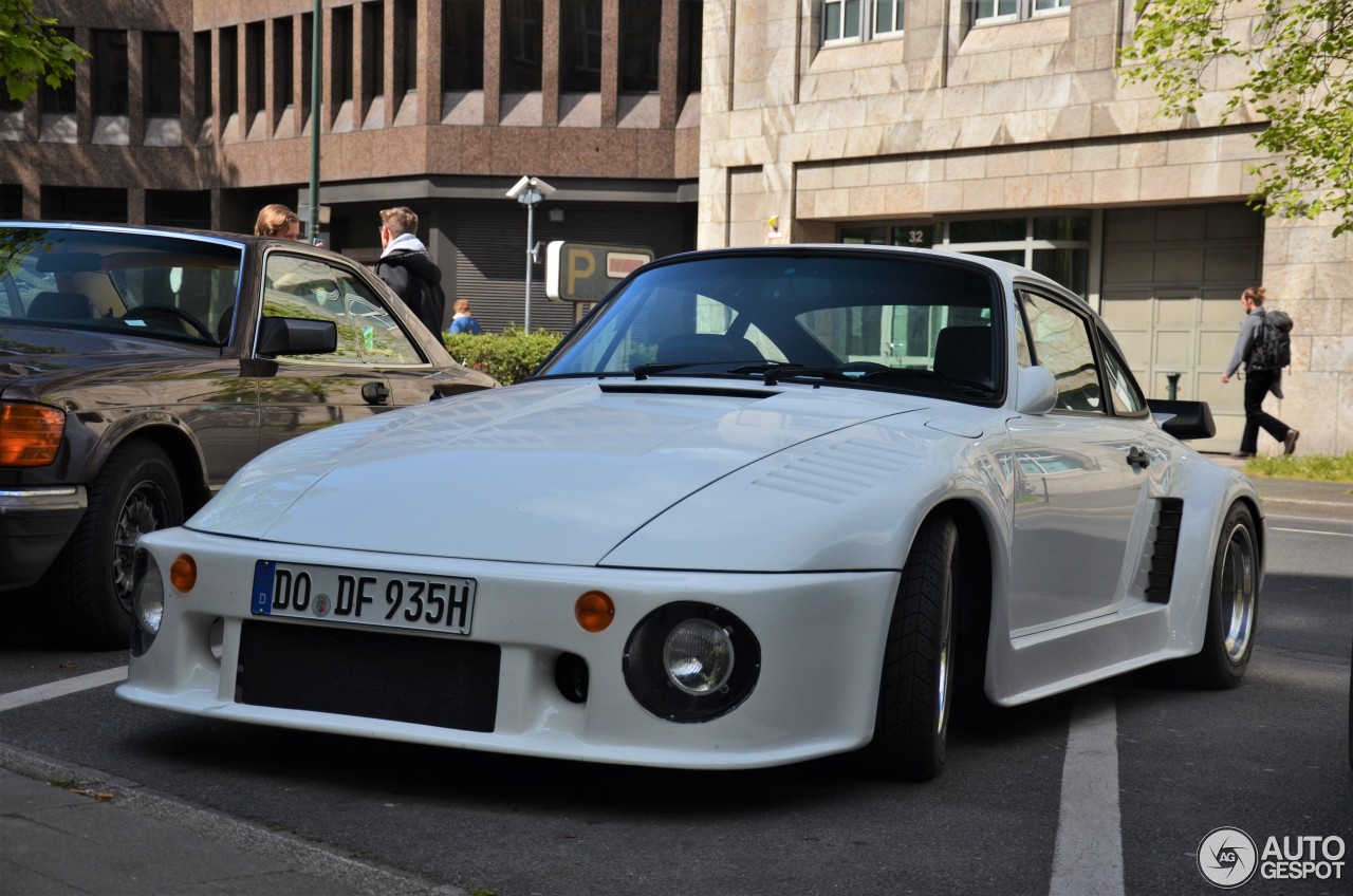 Porsche DP 935