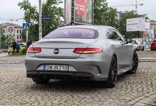 Mercedes-AMG S 63 Coupé C217