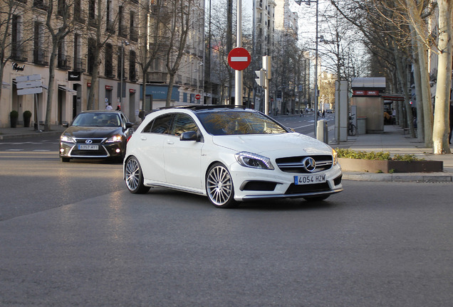 Mercedes-Benz A 45 AMG