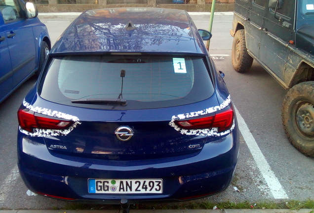 Opel Astra 2016