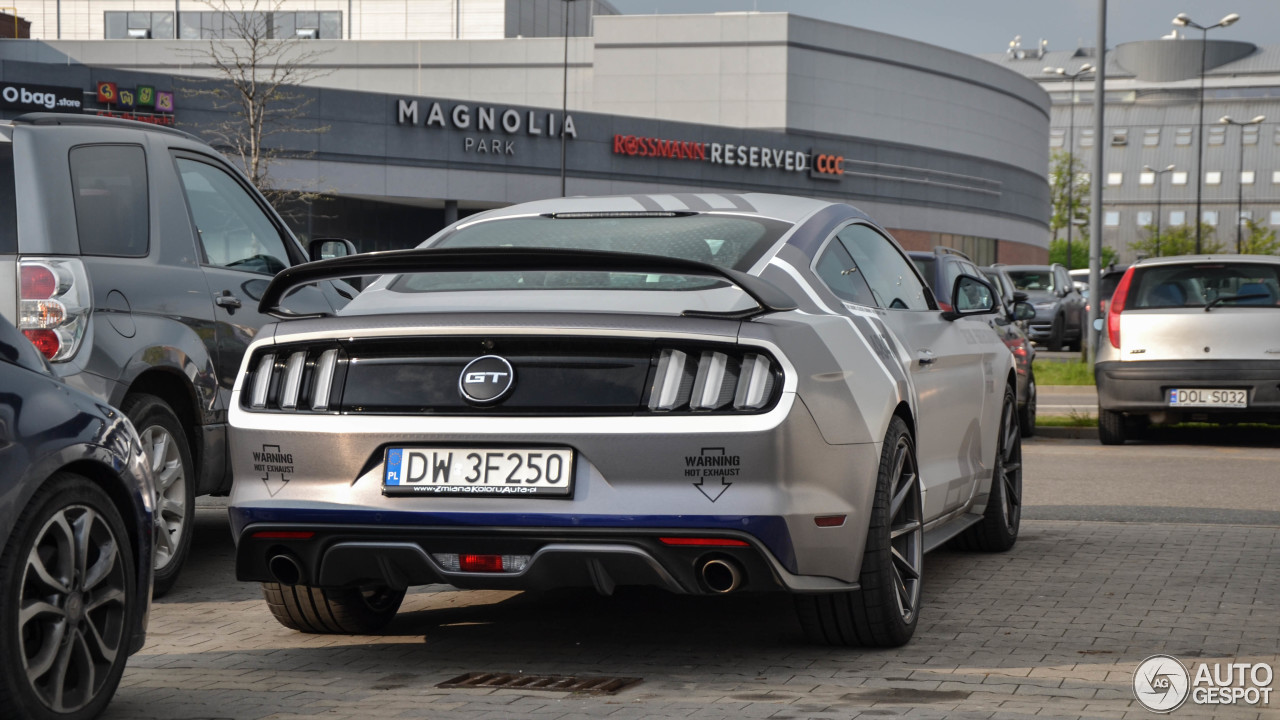 Ford Mustang GT 2015