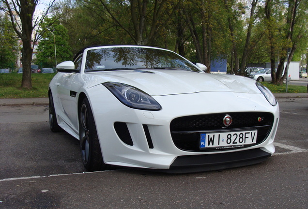 Jaguar F-TYPE S V8 Convertible