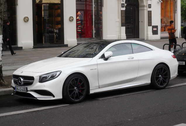 Mercedes-Benz S 63 AMG Coupé C217