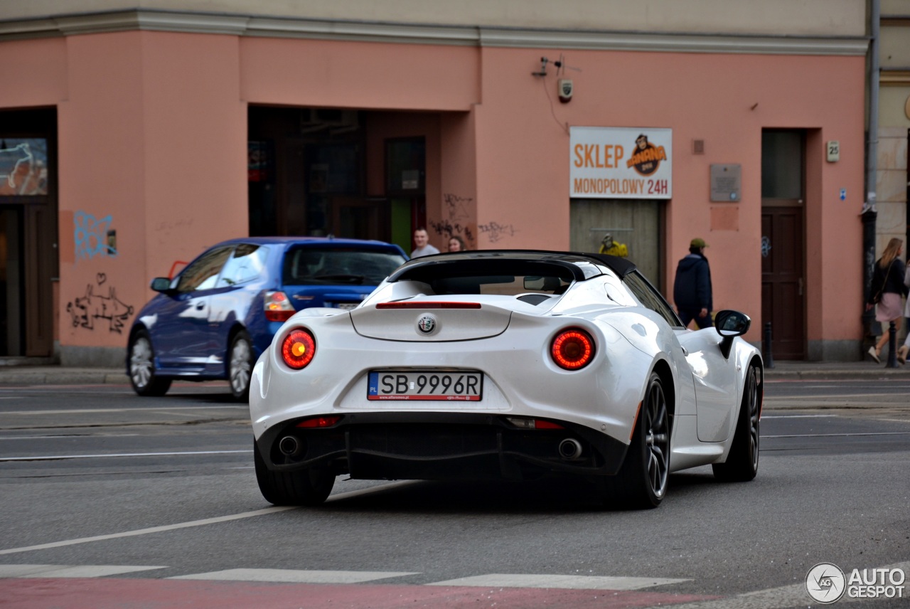 Alfa Romeo 4C Spider