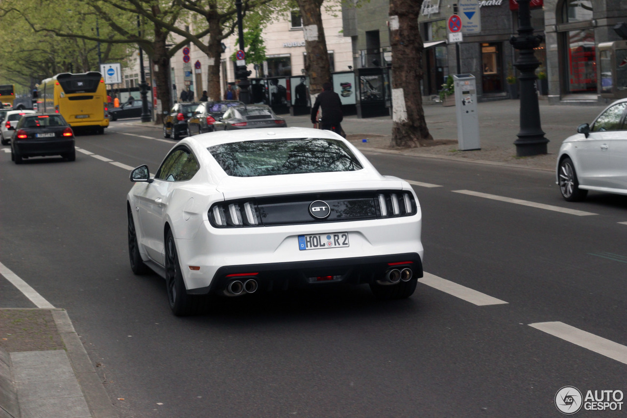 Ford Mustang GT 2015