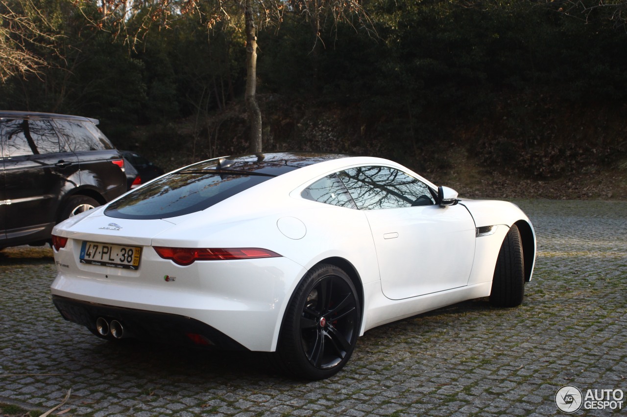 Jaguar F-TYPE S Coupé