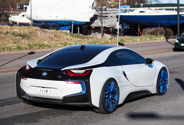 BMW i8