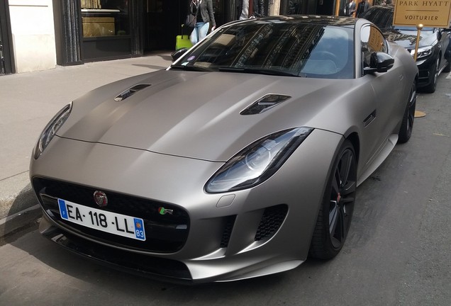 Jaguar F-TYPE R AWD Coupé