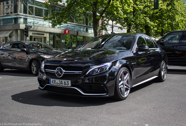 Mercedes-AMG C 63 S W205