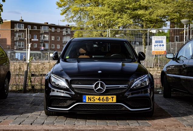 Mercedes-AMG C 63 S W205