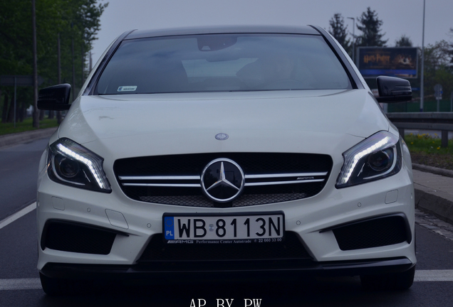 Mercedes-Benz A 45 AMG