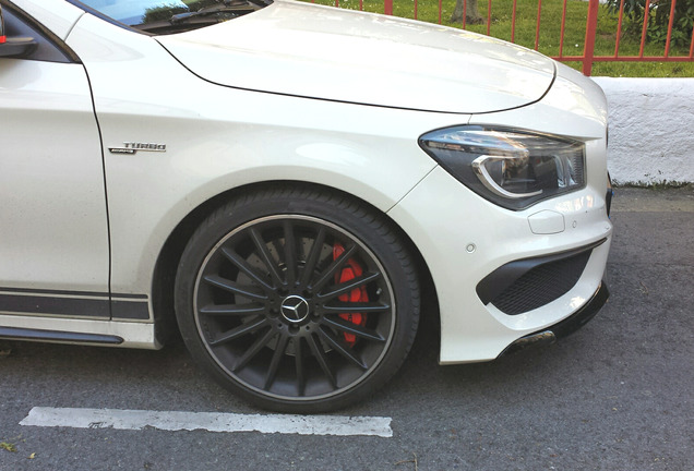 Mercedes-Benz CLA 45 AMG Edition 1 C117