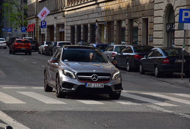 Mercedes-Benz GLA 45 AMG Edition 1