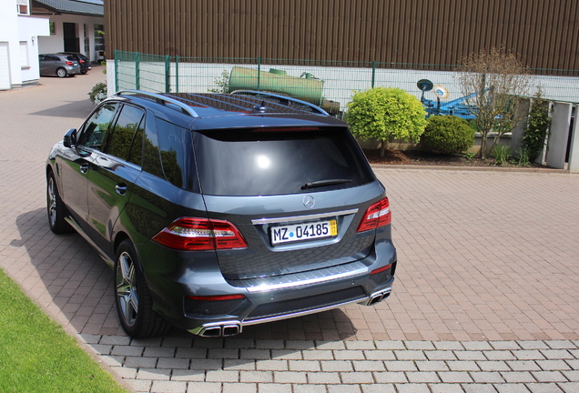 Mercedes-Benz ML 63 AMG W166