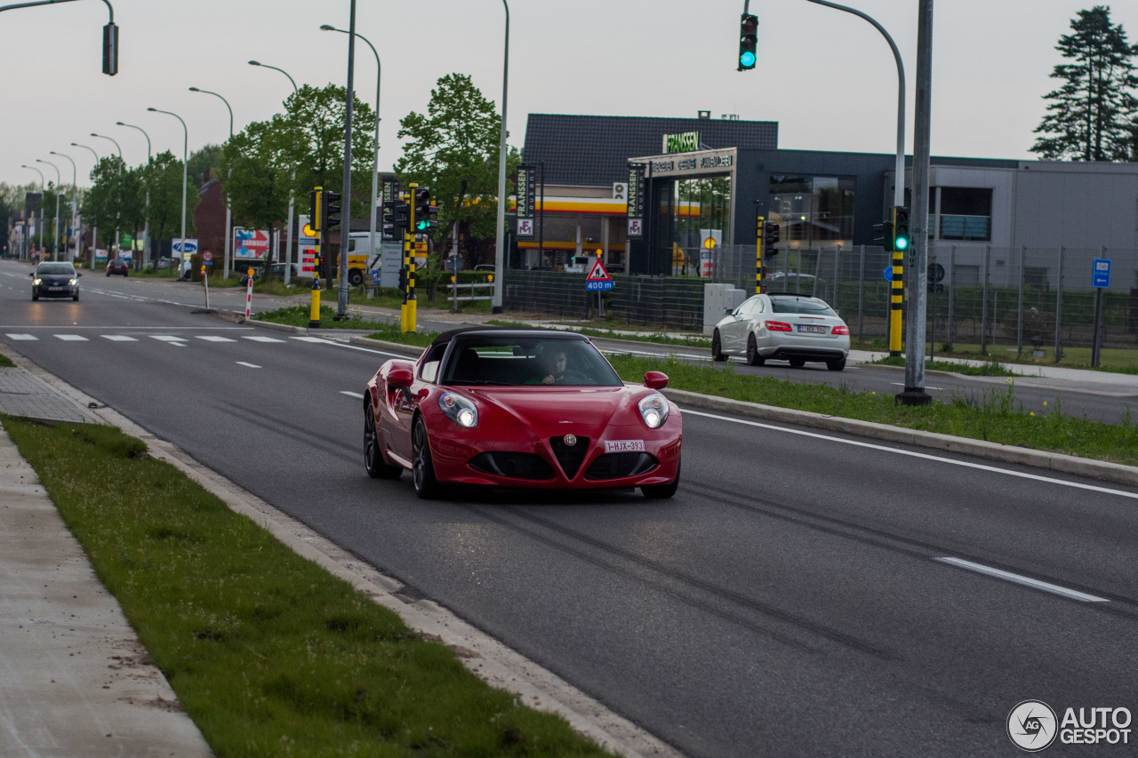 Alfa Romeo 4C Spider