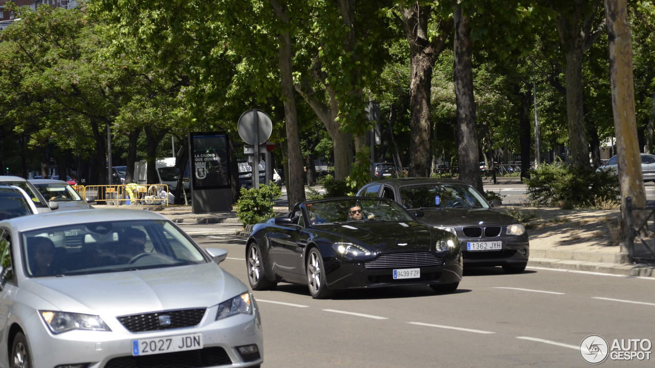 Aston Martin V8 Vantage Roadster