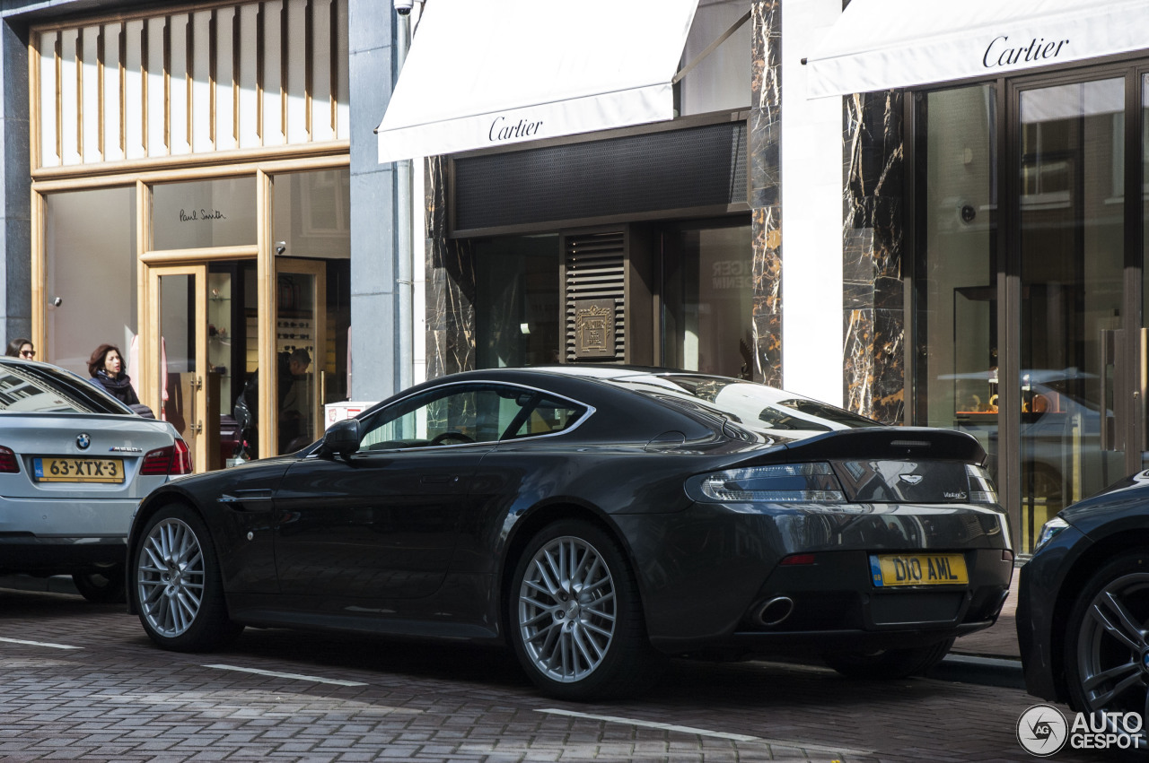 Aston Martin V8 Vantage S